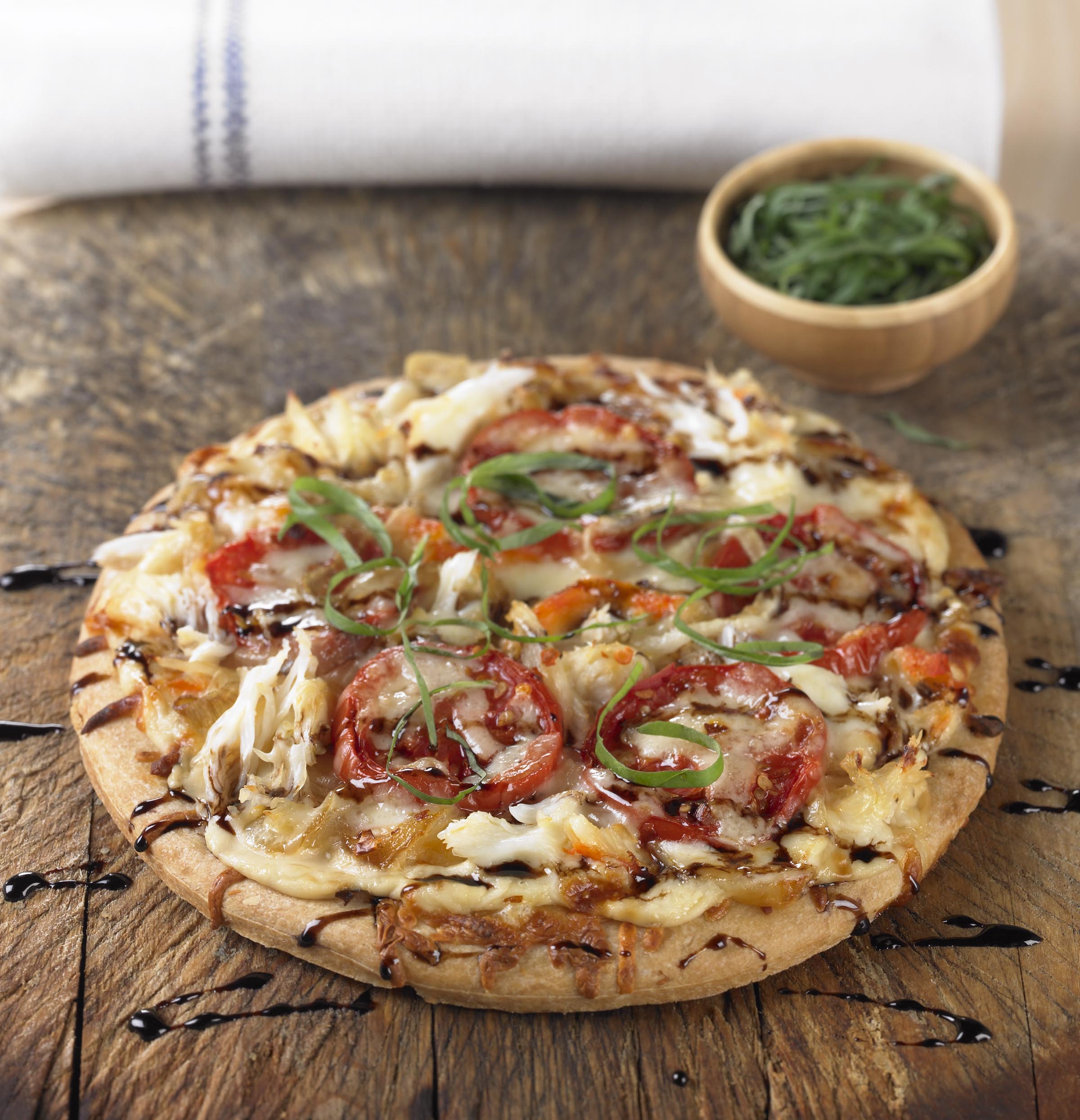 Crab and Caramelized Onion Pizza—Phillips Seafood