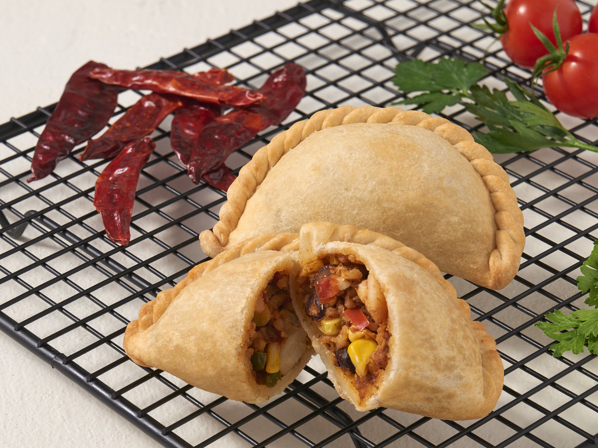 Shrimp & Spicy Chili Empanada 3oz, (12) 2ct