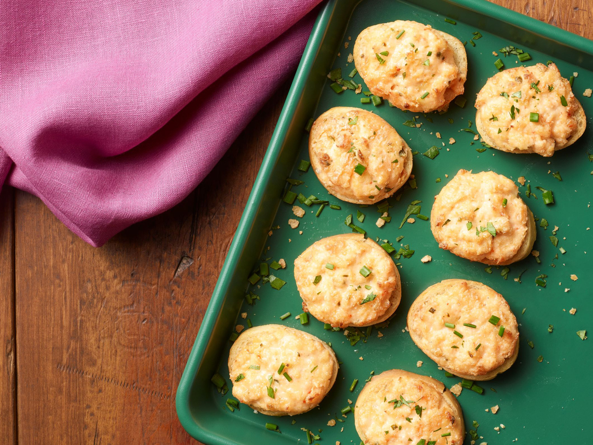 Lobster Crostini, (8) 12ct