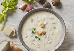 New England Clam Chowder, 4/4 lb.